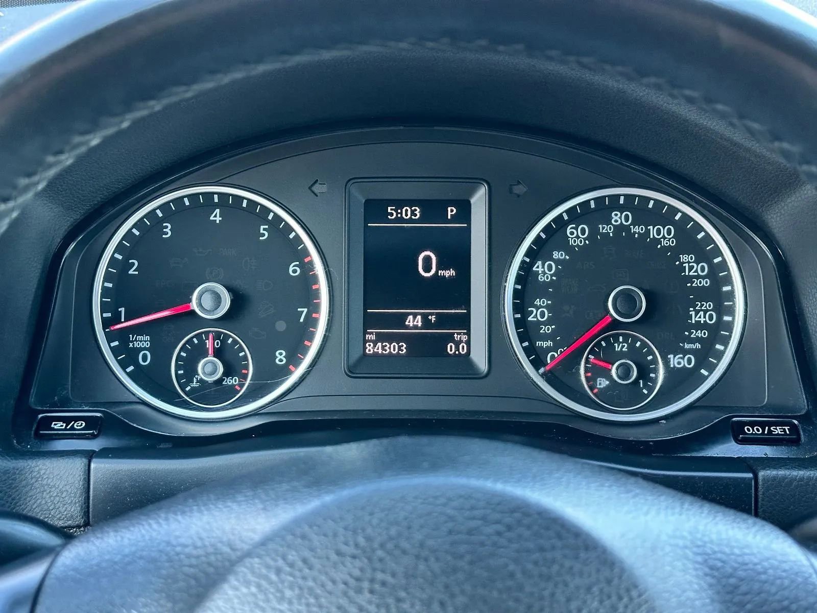 Used 2017 Volkswagen Tiguan Limited w/ Premium Package image 11