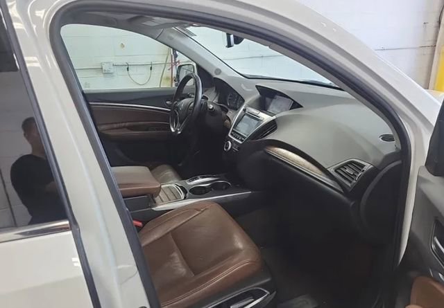 Used 2020 Acura MDX SH-AWD w/ Technology Package image 10