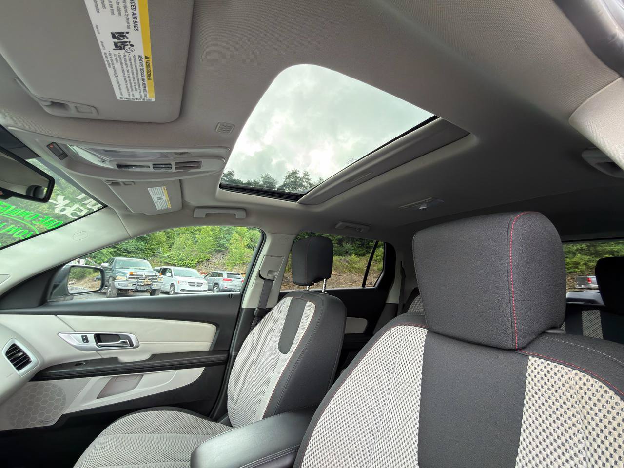 Used 2017 GMC Terrain SLE w/ Driver Alert Package I AWD/4WD image 18