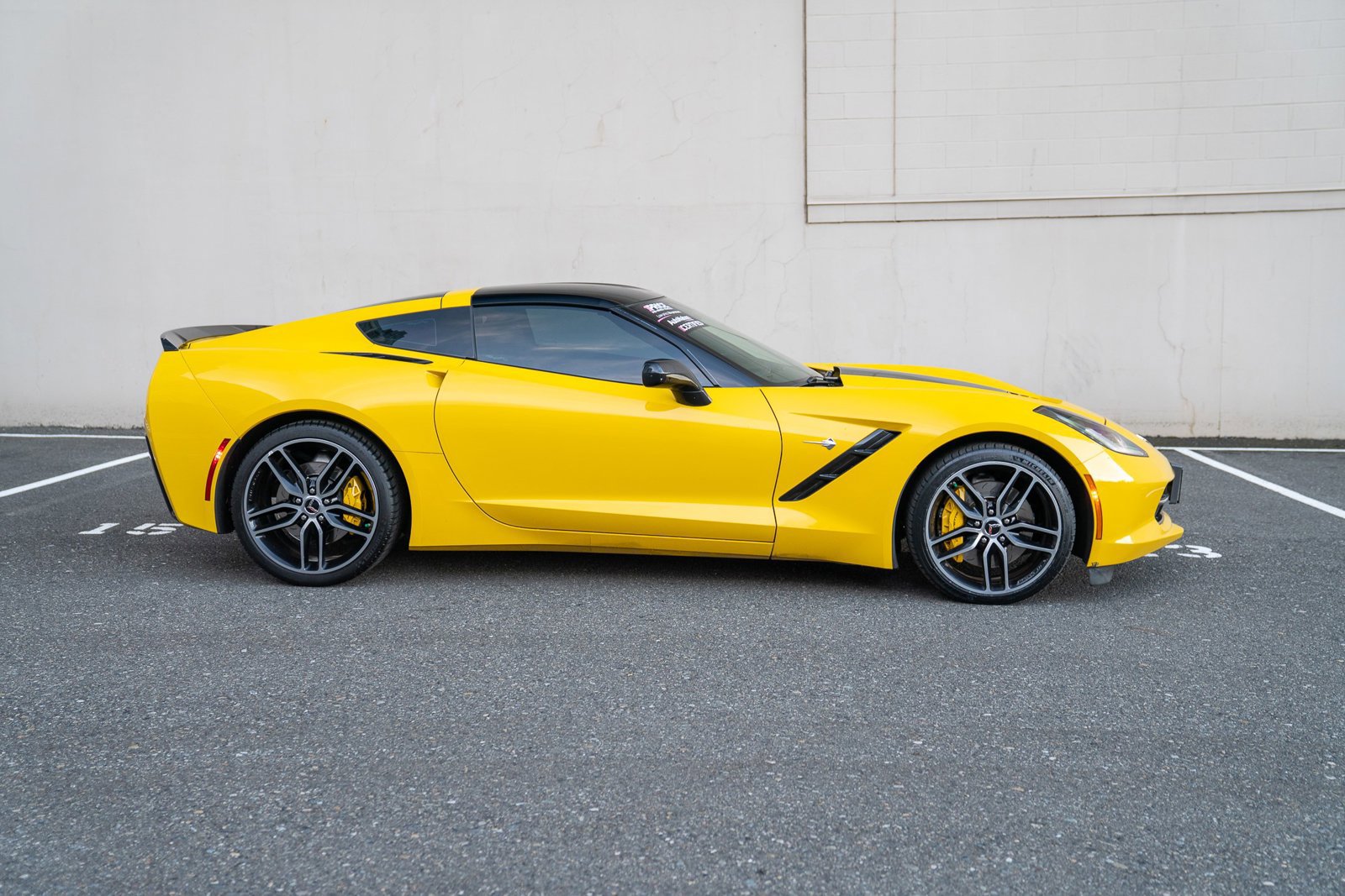 Used 2015 Chevrolet Corvette Stingray Coupe w/ 3LT Preferred Equipment Group image 8