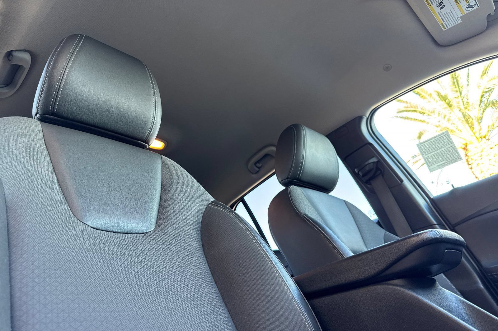 Certified 2024 Buick Encore GX Preferred FWD image 18