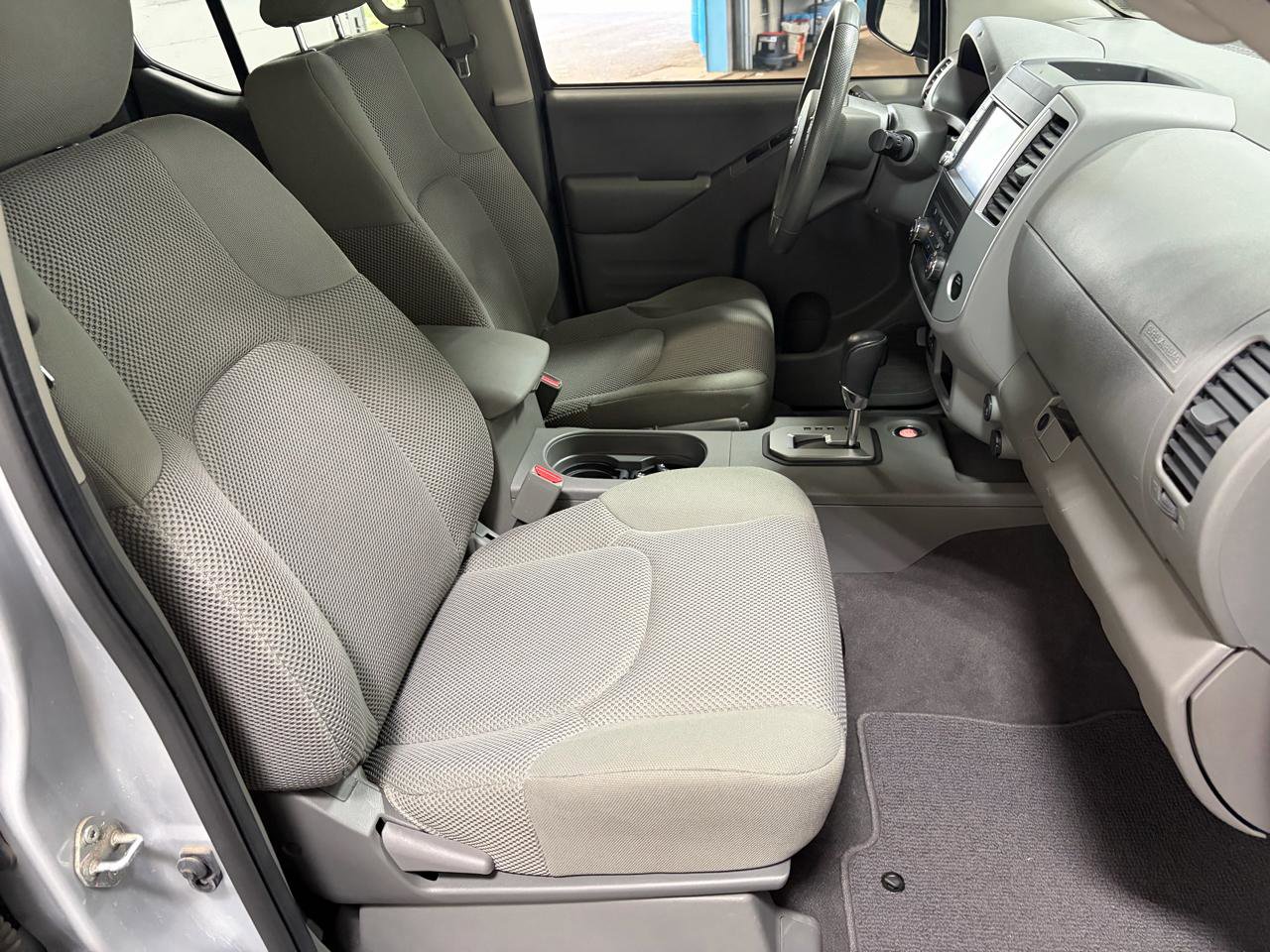 Used 2021 Nissan Frontier S AWD/4WD image 15