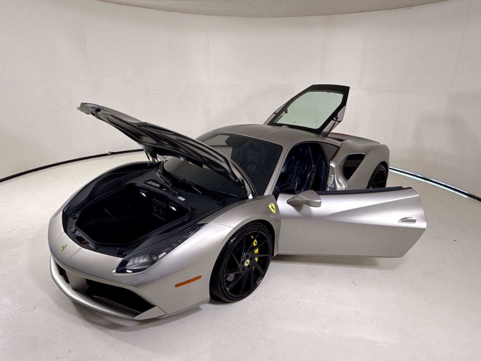 Used 2016 Ferrari 488 GTB RWD image 35