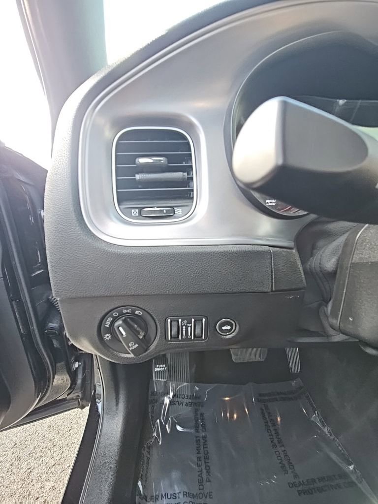 Used 2023 Dodge Charger Scat Pack w/ Harman/Kardon Audio Group RWD image 17