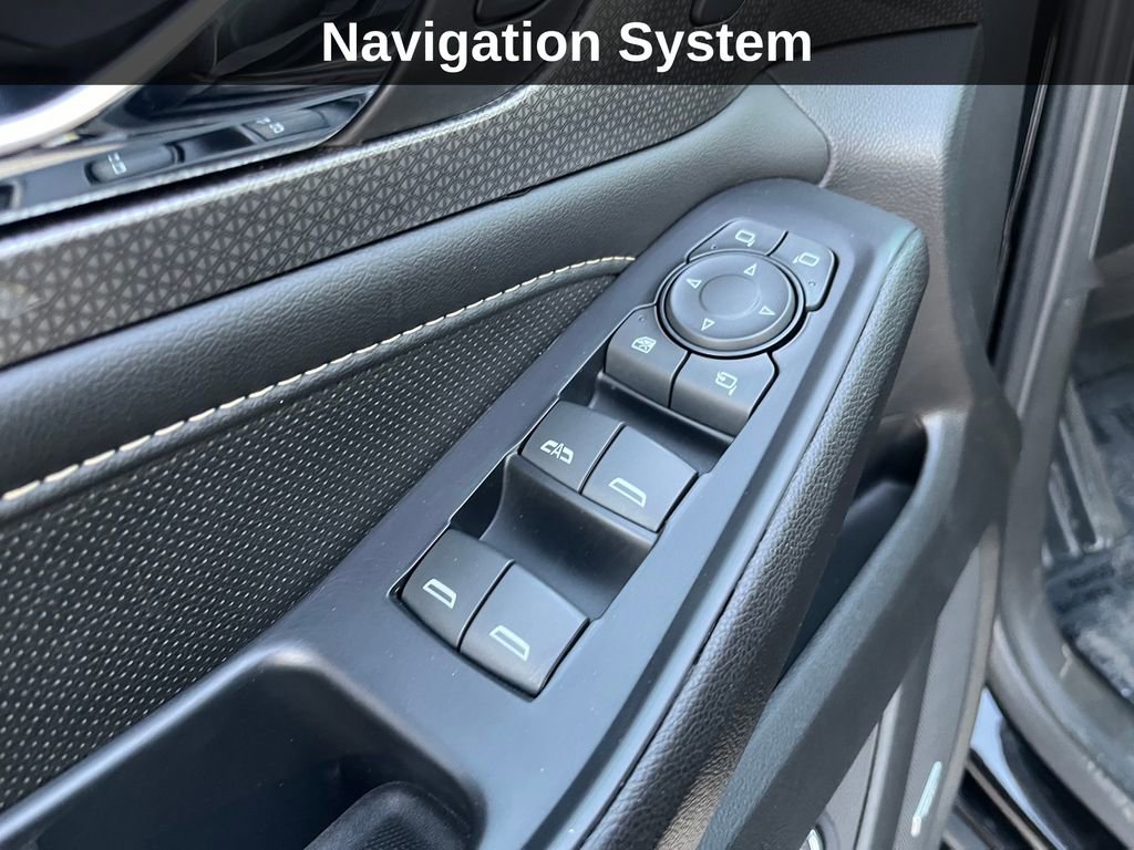 Used 2022 Chevrolet Traverse Premier w/ Redline Edition image 15