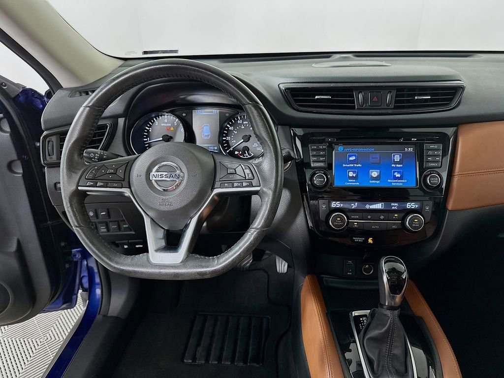 Used 2017 Nissan Rogue SL w/ SL Premium Package AWD/4WD image 19
