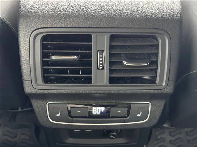 Used 2021 Audi SQ5 Prestige w/ Prestige Package image 18