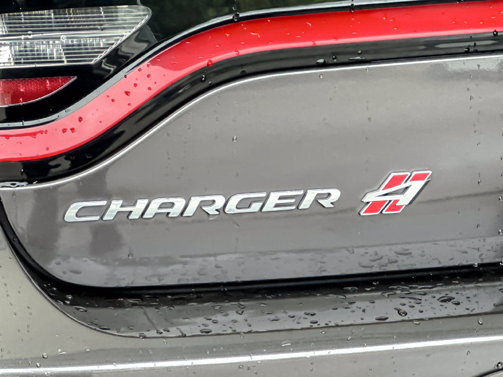 Used 2022 Dodge Charger SXT AWD/4WD image 24