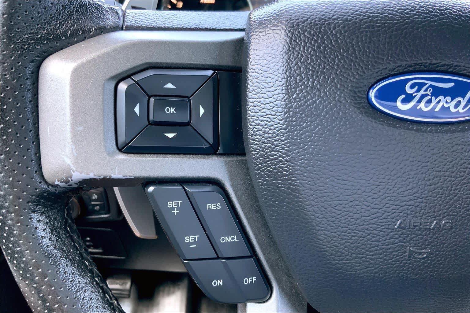 Used 2018 Ford F150 Raptor w/ Equipment Group 802A Luxury AWD/4WD image 24