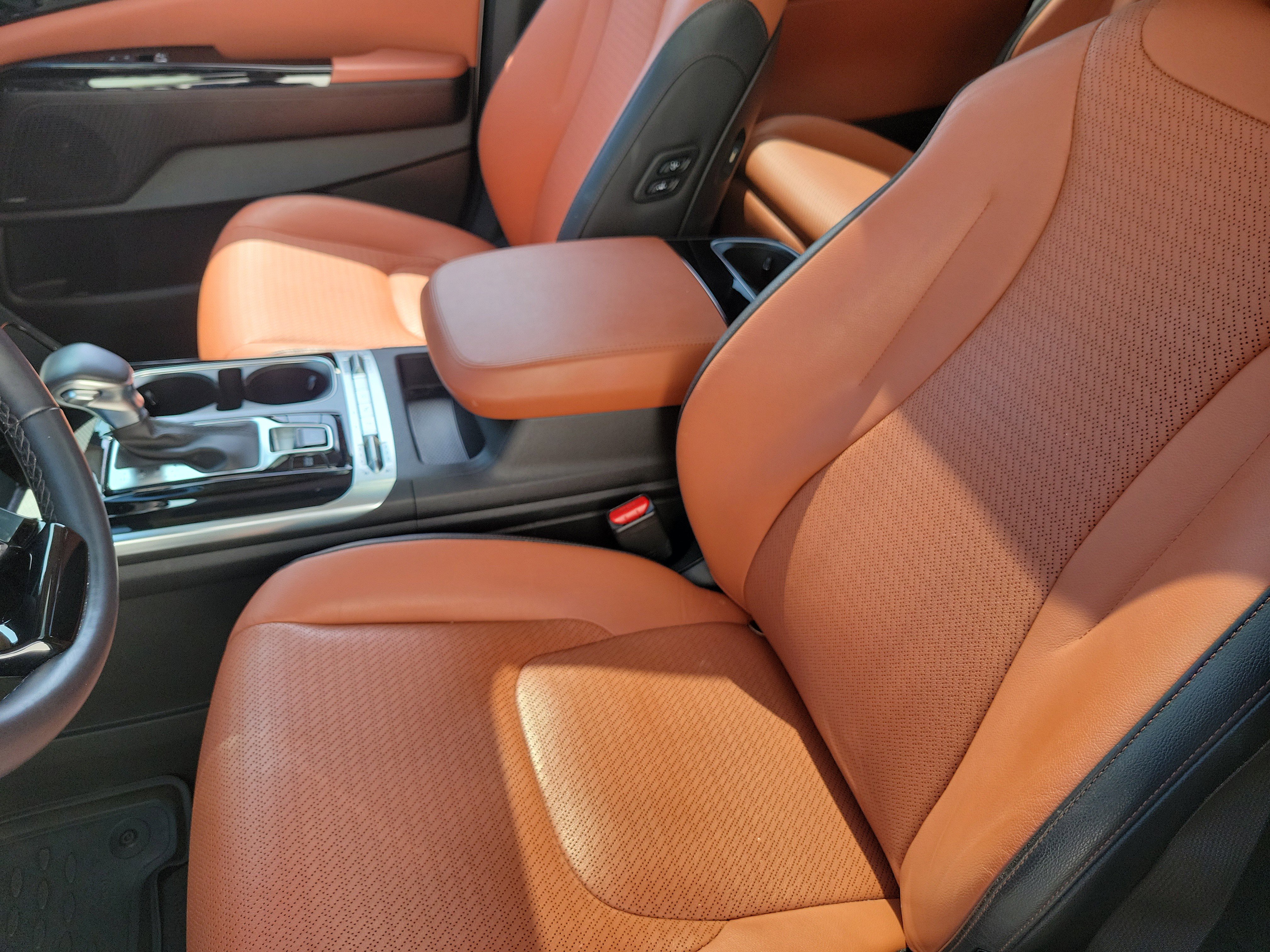 Used 2024 Kia Carnival SX Prestige FWD image 21