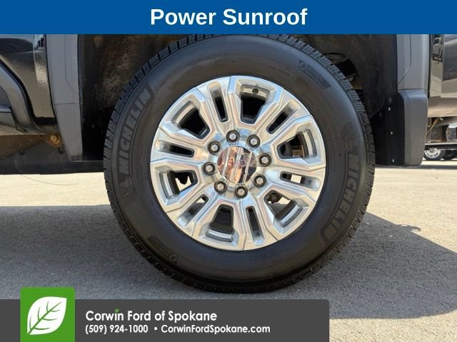 Used 2021 GMC Sierra 3500 Denali w/ Denali Ultimate Package AWD/4WD image 9