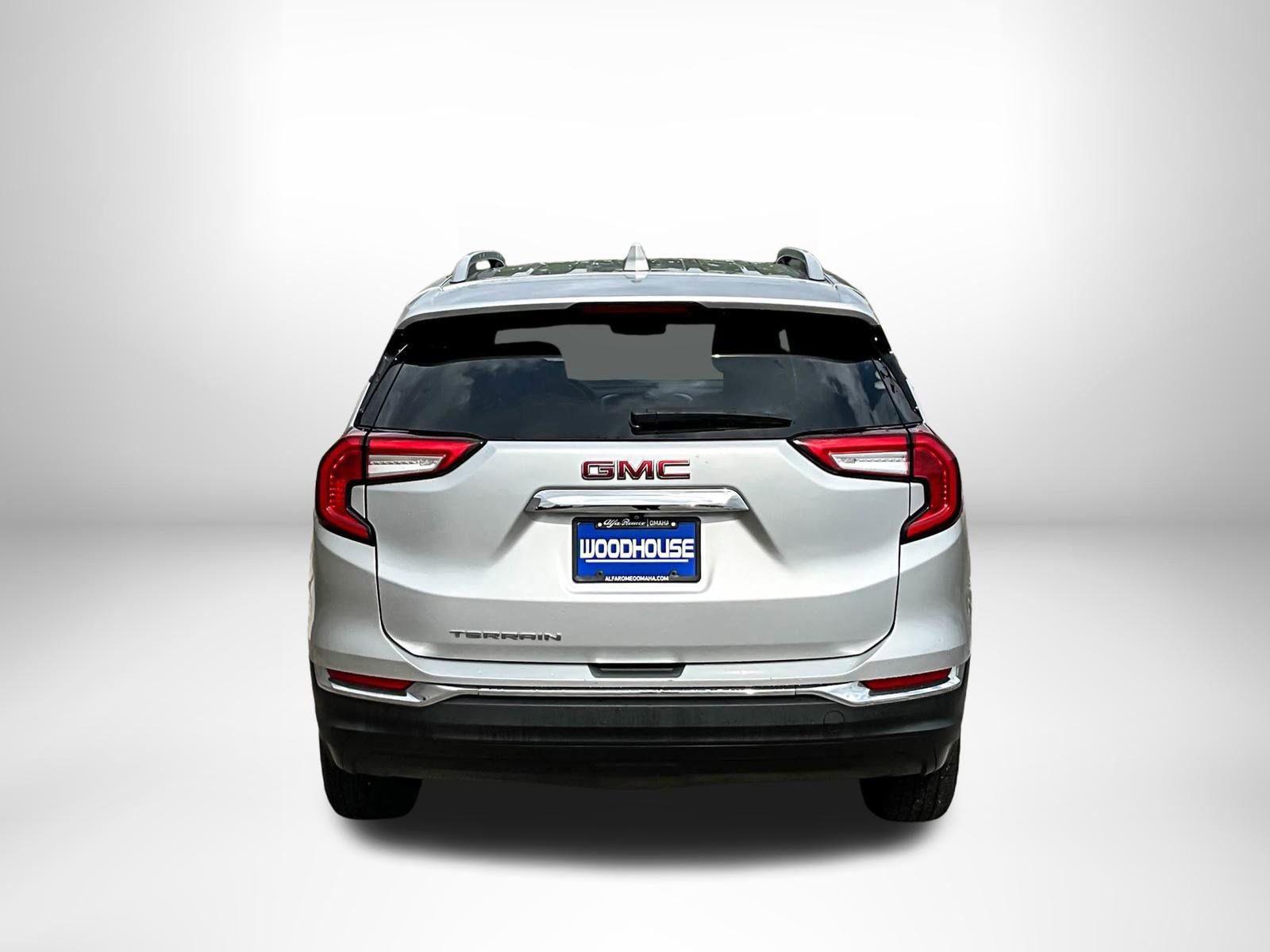 Certified 2022 GMC Terrain SLT image 6
