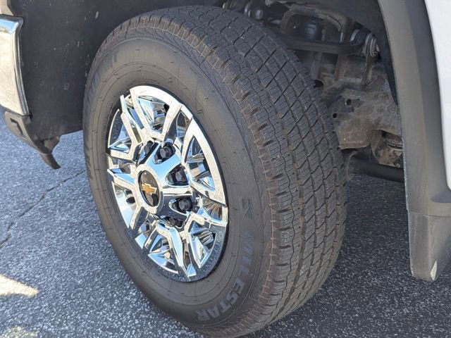 Used 2024 Chevrolet Silverado 2500 LT AWD/4WD image 38