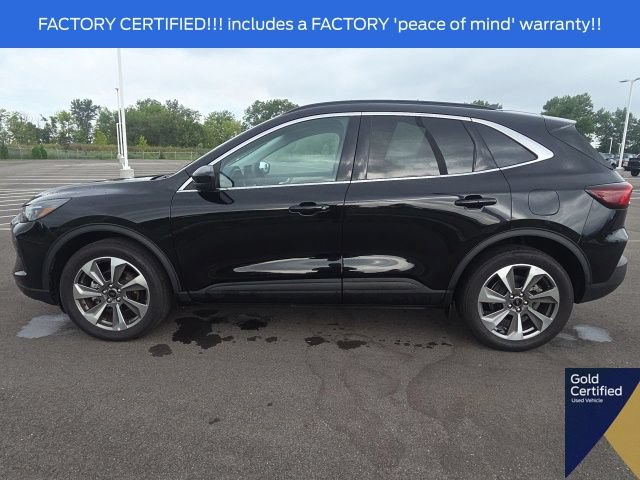 Certified 2025 Ford Escape Platinum AWD/4WD image 18