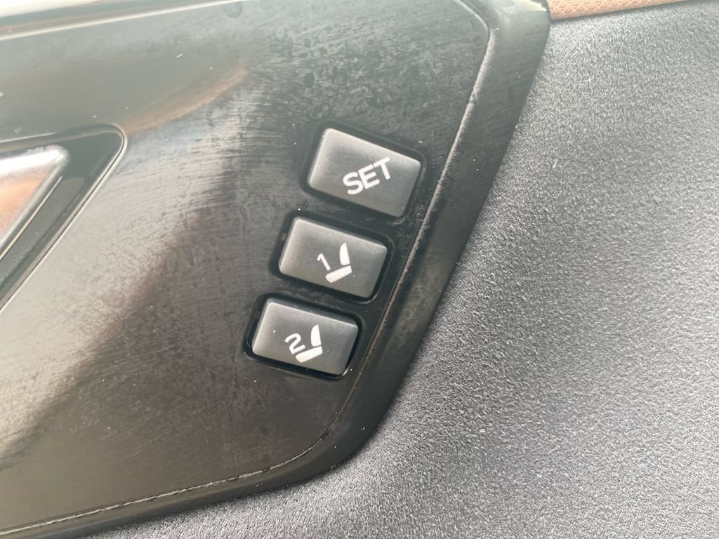 Used 2025 Subaru Forester Touring AWD/4WD image 38