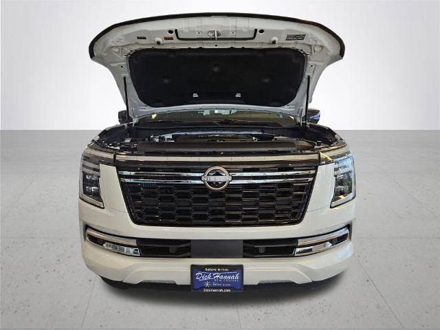 Certified 2025 Nissan Armada Platinum Reserve image 5