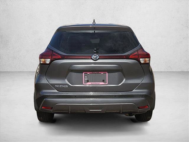 Used 2021 Nissan Kicks S FWD image 6