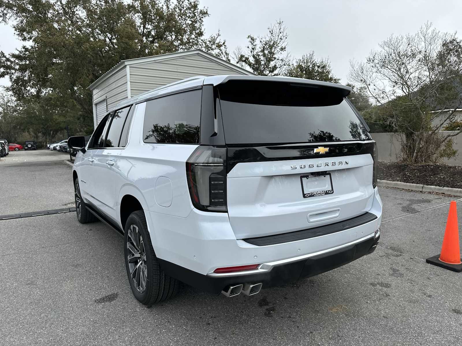 New 2026 Chevrolet Suburban High Country image 4