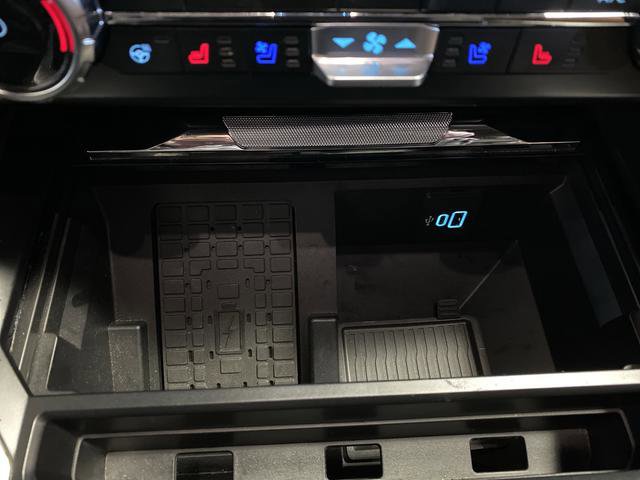 Used 2024 Ford F350 King Ranch w/ Chrome Package image 24