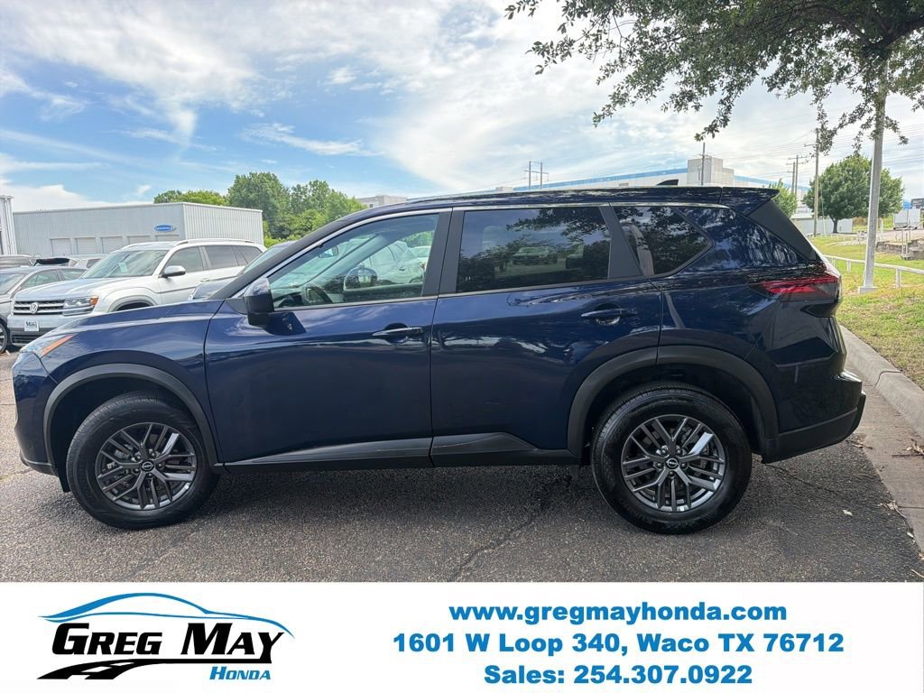 Used 2026 Nissan Rogue SV AWD/4WD image 6