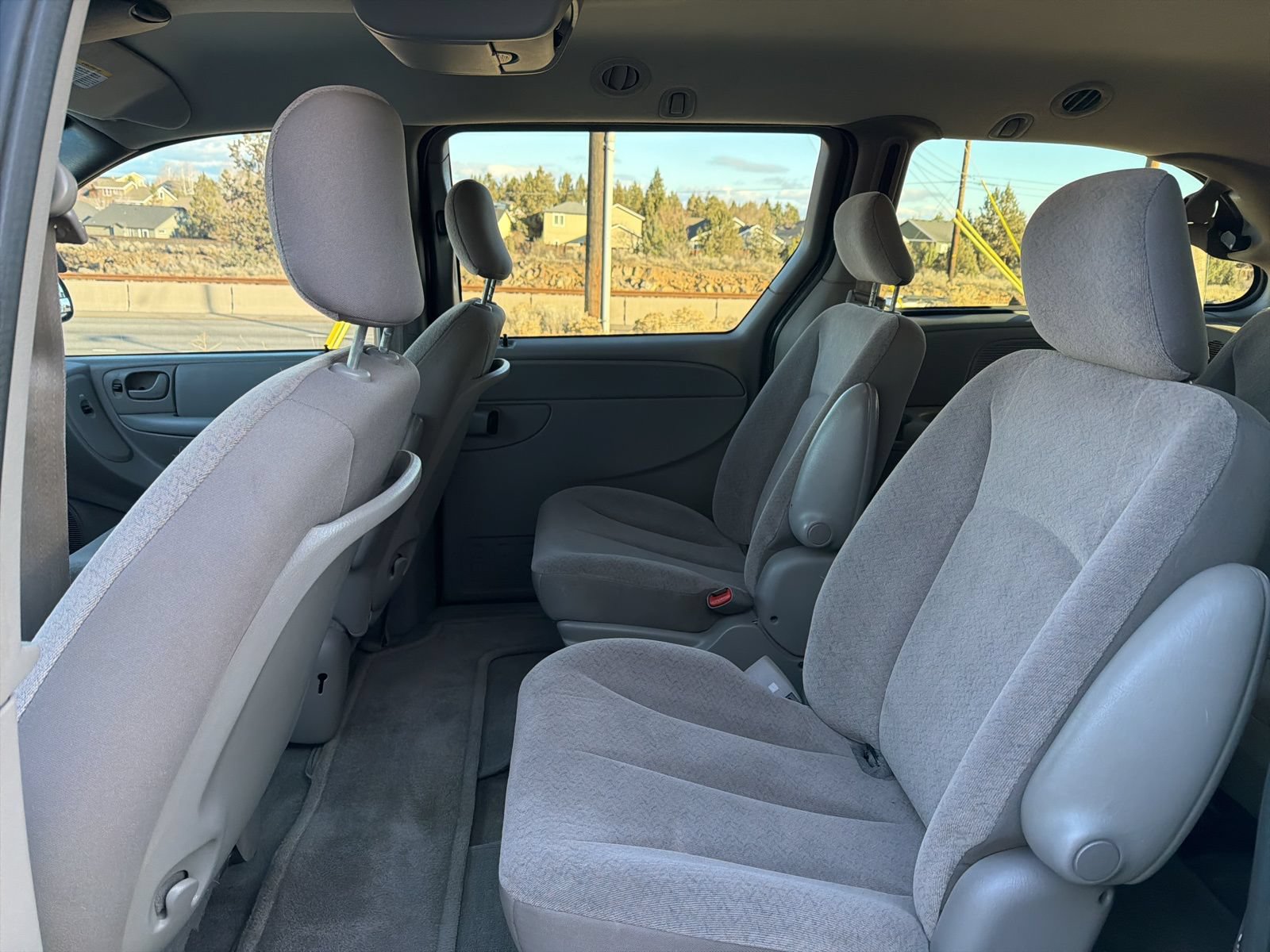 Used 2003 Dodge Grand Caravan Sport FWD image 32