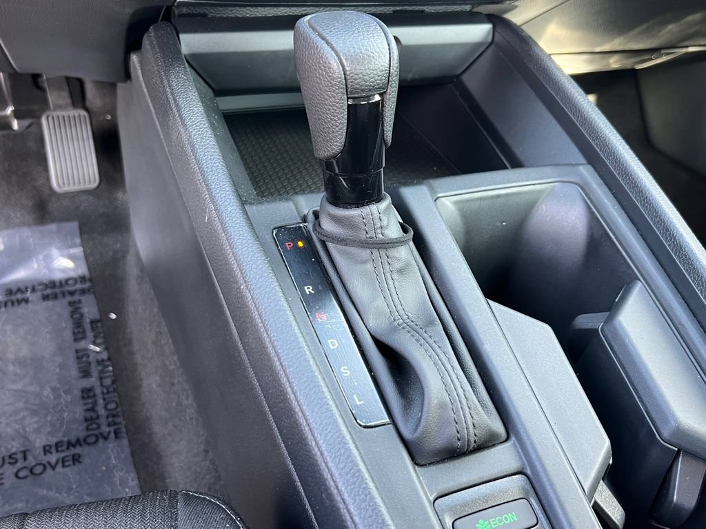 Used 2025 Honda Accord SE image 28