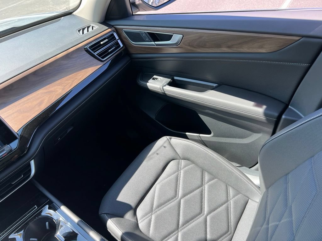 New 2026 Volkswagen Atlas SE FWD image 27