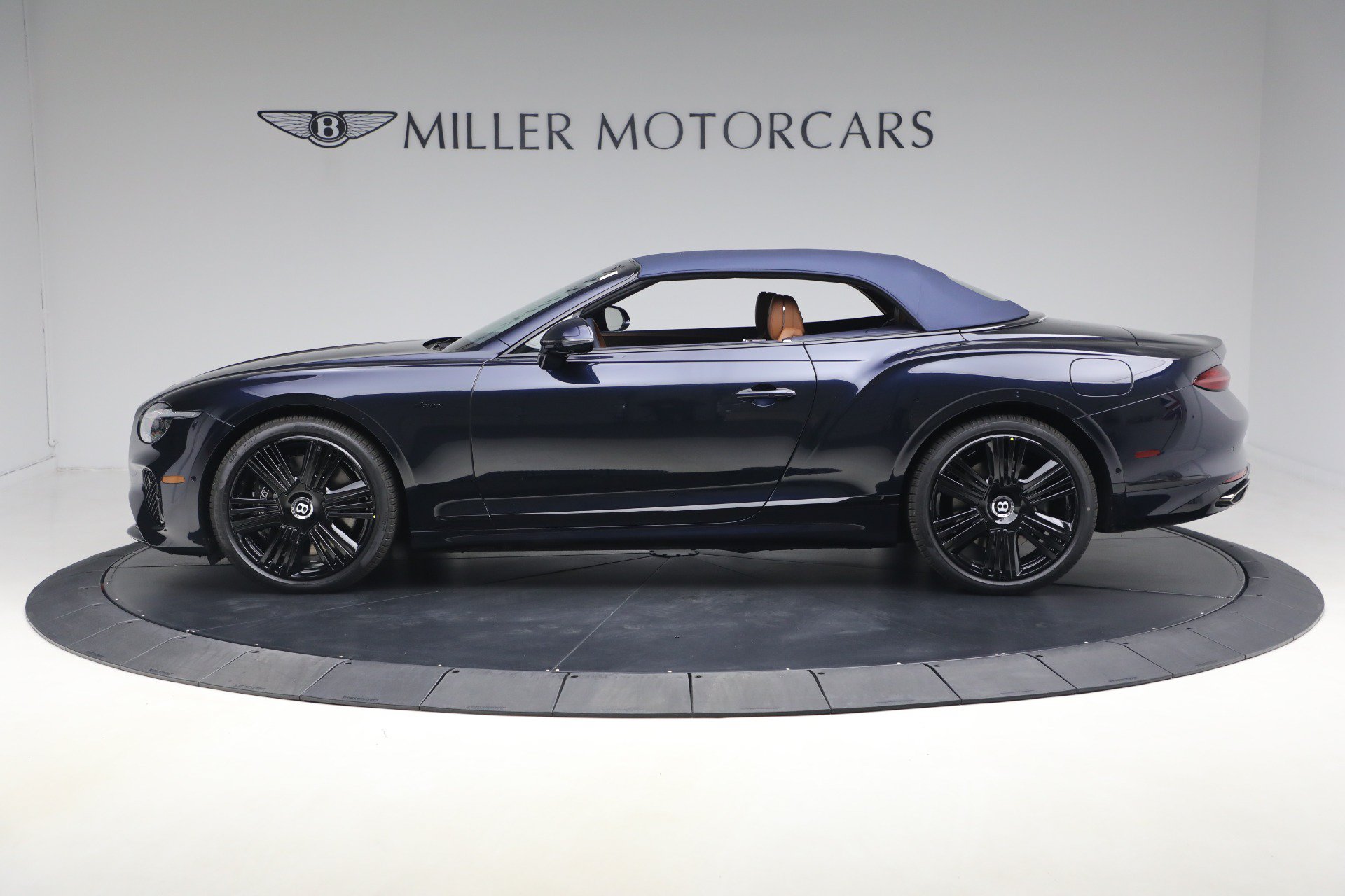 New 2026 Bentley Continental GT Azure AWD/4WD image 15