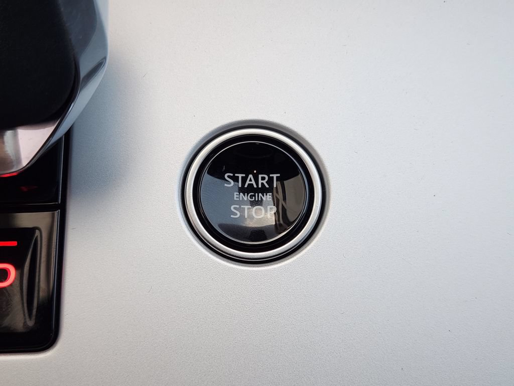 Used 2024 Land Rover Range Rover SE AWD/4WD image 19
