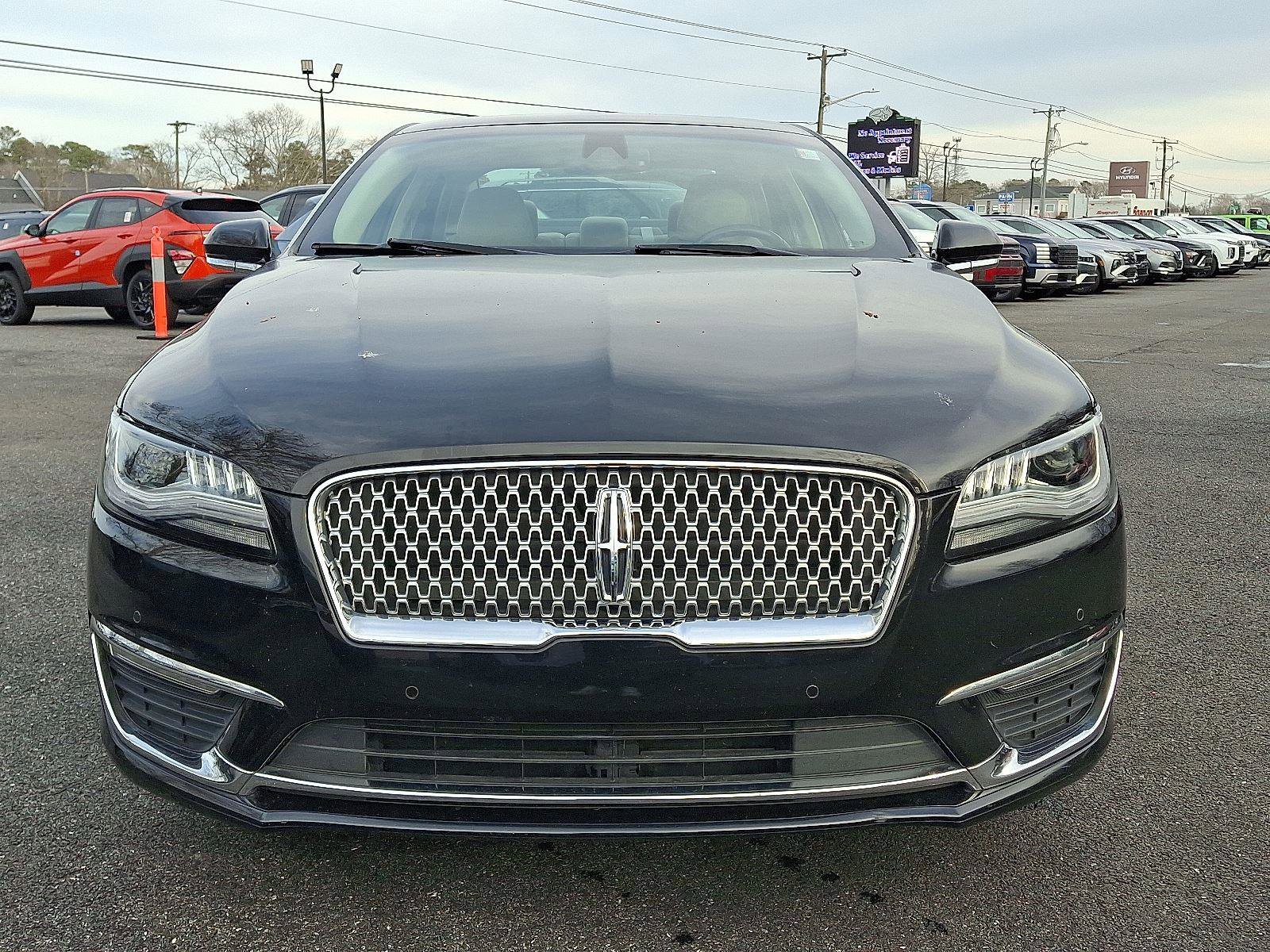 Used 2019 Lincoln MKZ Reserve image 2