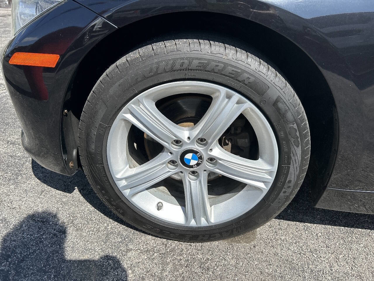Used 2015 BMW 320i xDrive Sedan AWD/4WD image 16