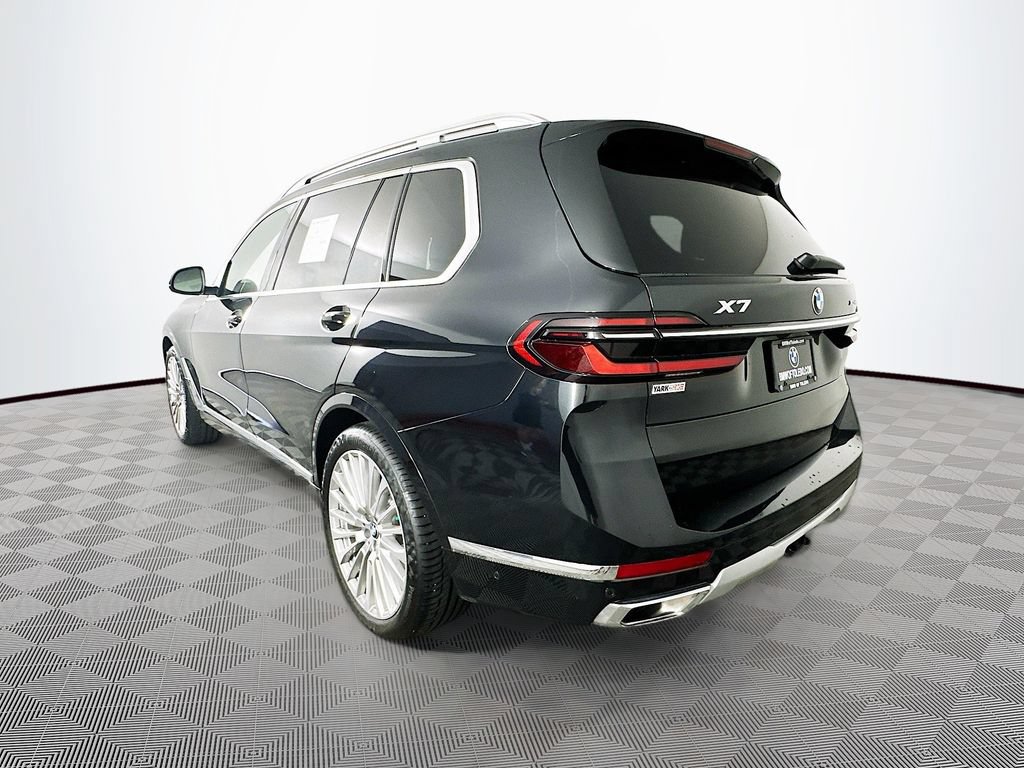 Used 2026 BMW X7 xDrive40i AWD/4WD image 6