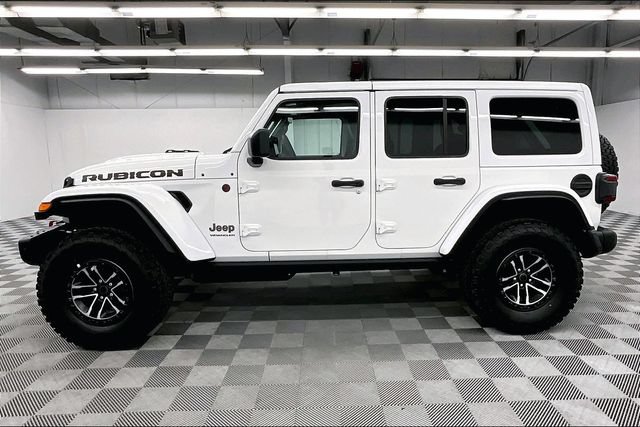 Used 2026 Jeep Wrangler Unlimited Rubicon AWD/4WD image 12