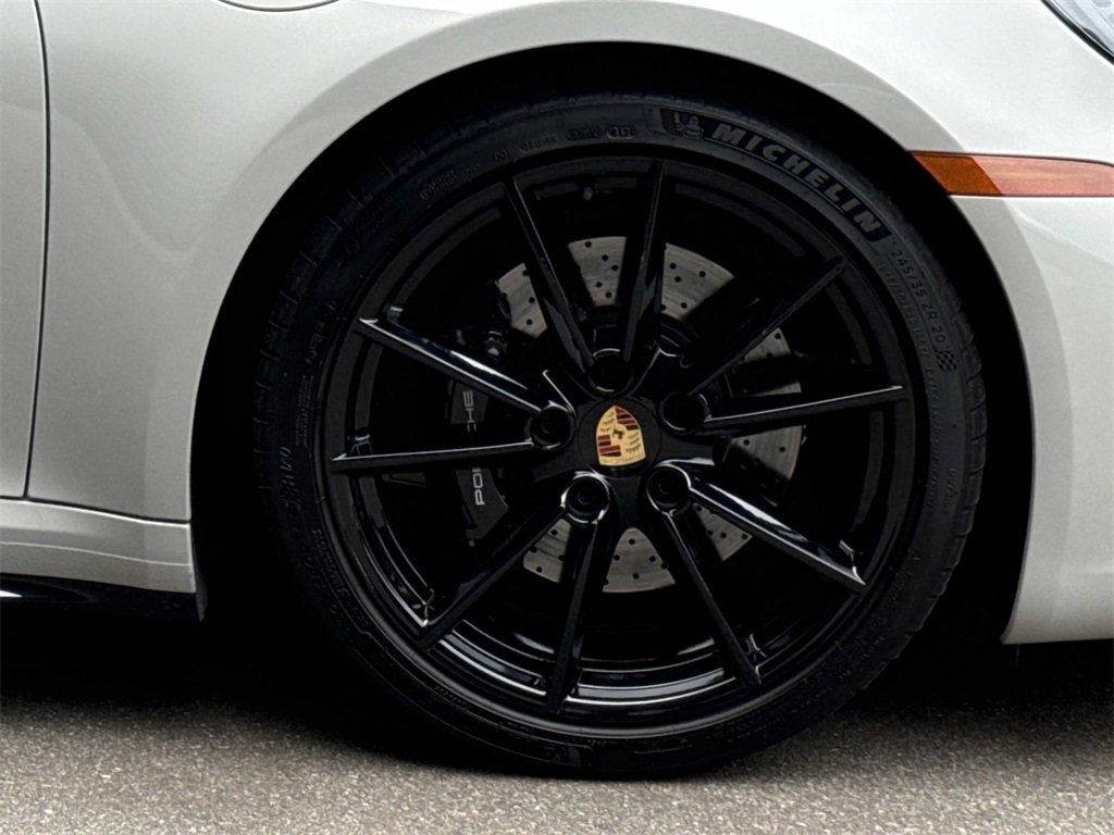 Used 2024 Porsche 911 Carrera S image 9