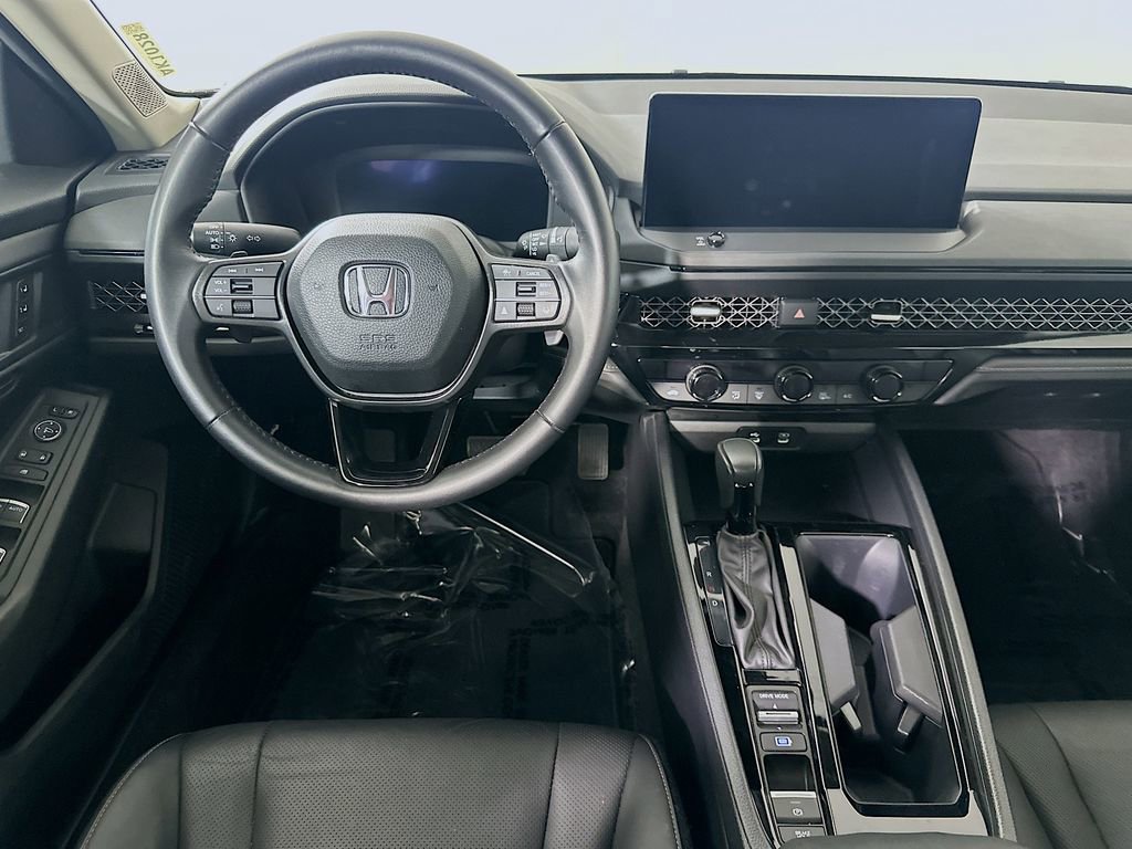 Used 2023 Honda Accord EX-L image 17