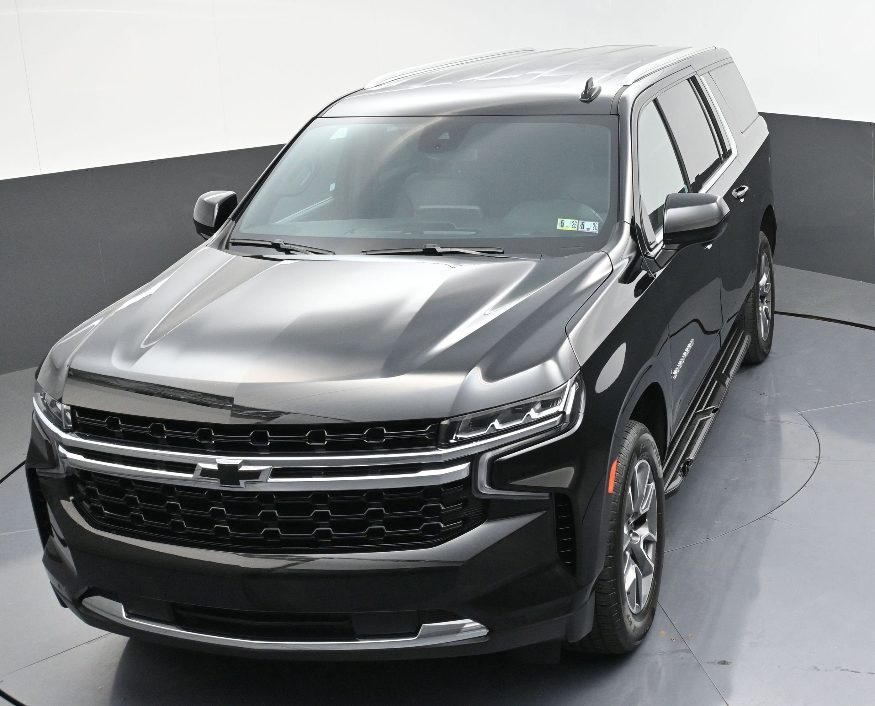 Certified 2024 Chevrolet Suburban LS w/ Driver Alert Package AWD/4WD image 47