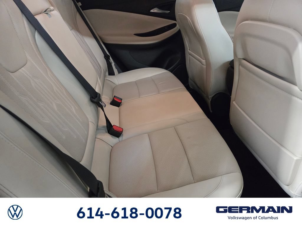 Used 2024 Buick Encore GX Avenir w/ Avenir Convenience Package AWD/4WD image 21