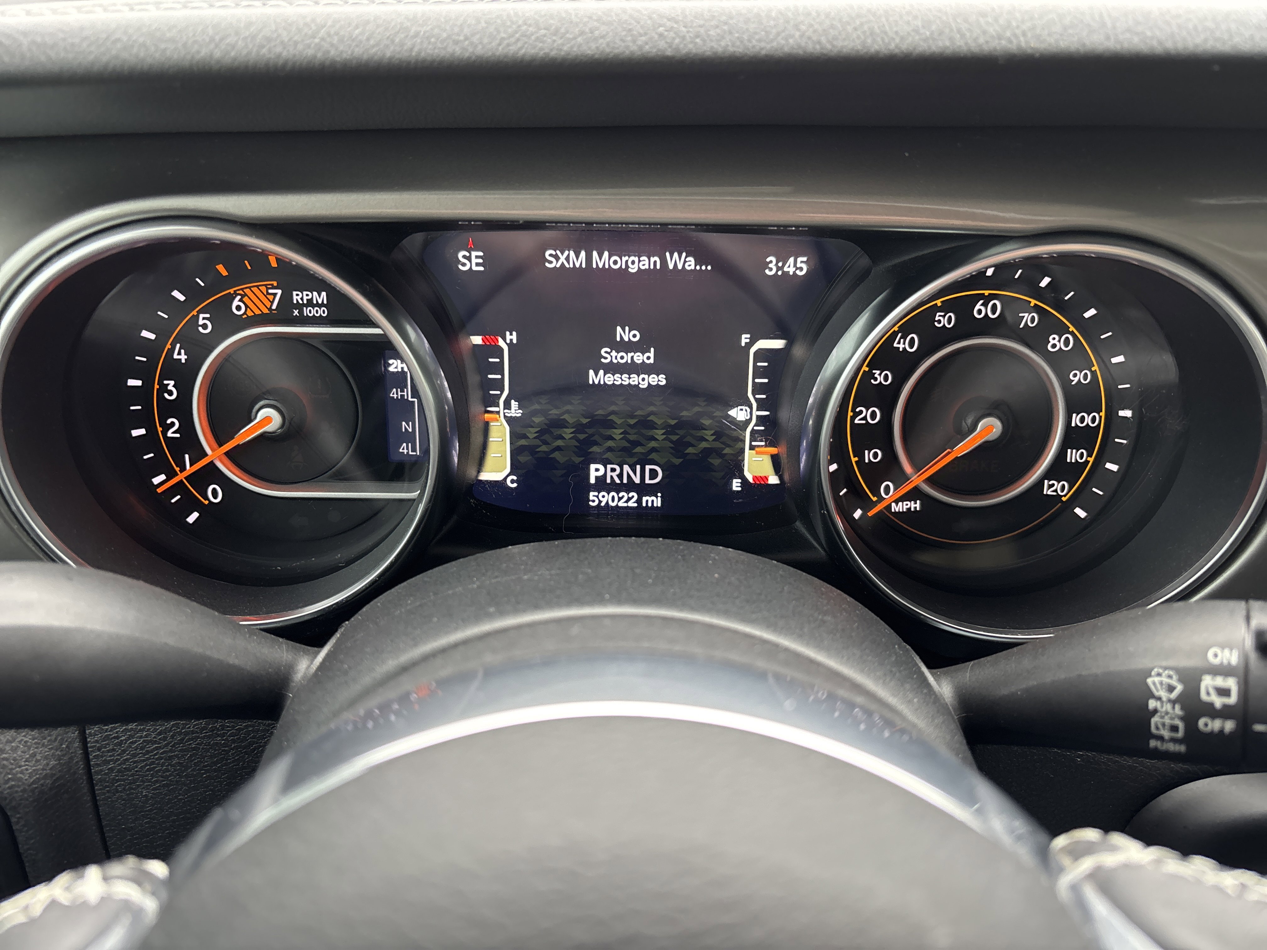 Used 2020 Jeep Wrangler Unlimited Sahara w/ Dual Top Group AWD/4WD image 27