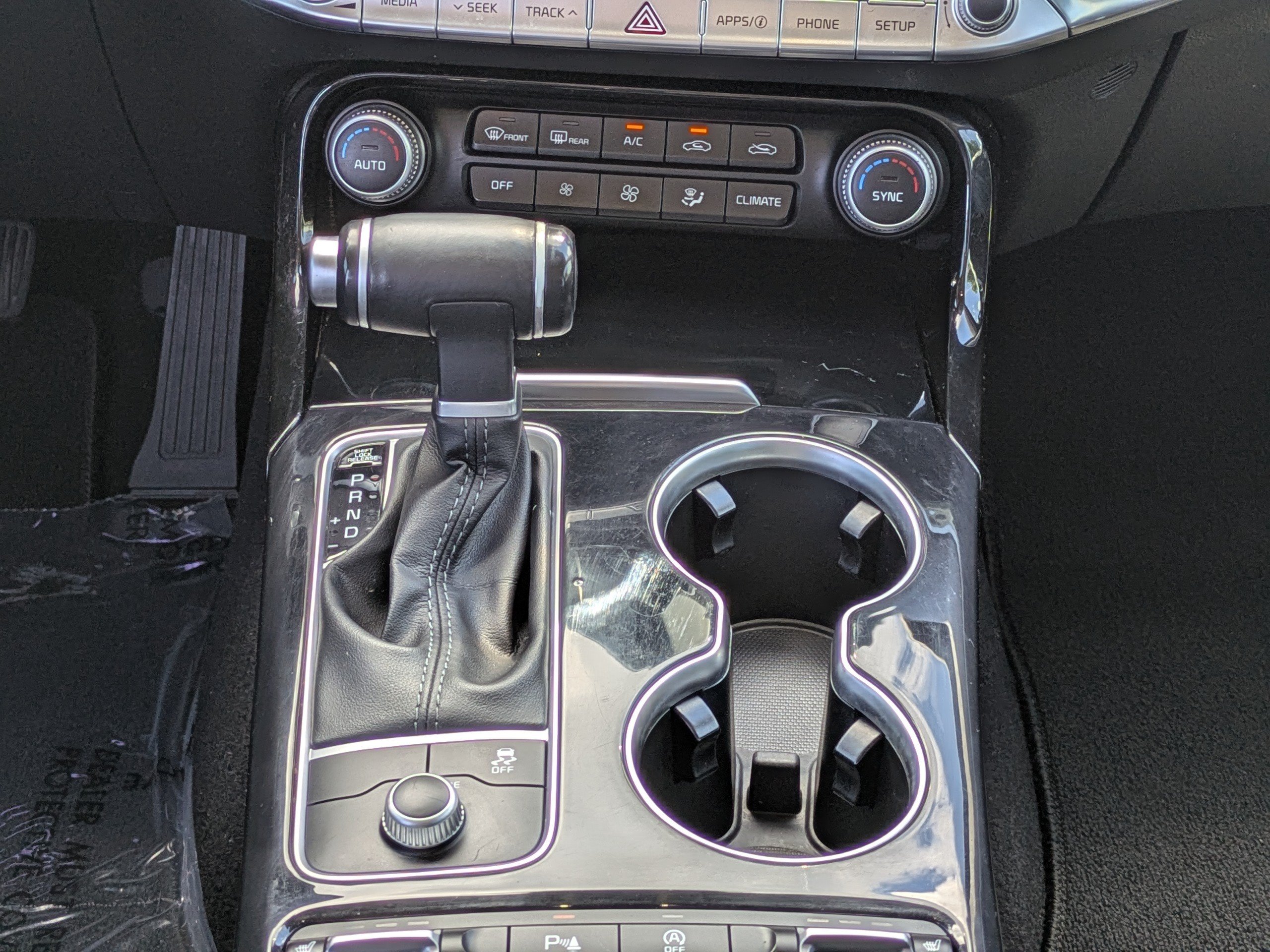 Used 2019 Kia Stinger RWD image 17