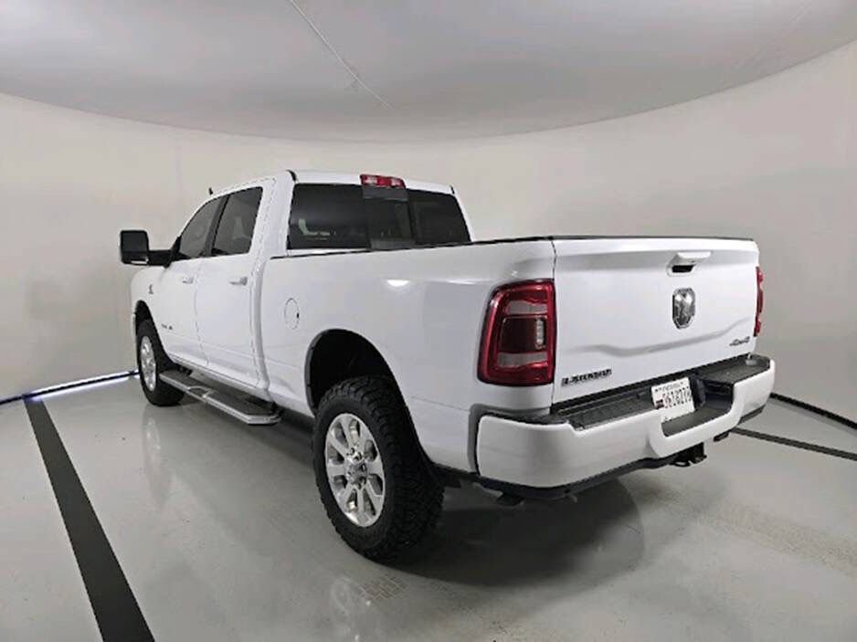 Used 2023 RAM 2500 Laramie AWD/4WD image 8