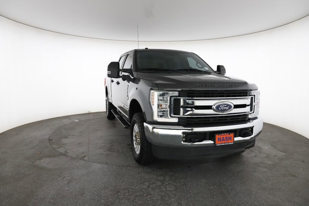 Used 2019 Ford F250 XL w/ STX Appearance Package AWD/4WD image 3