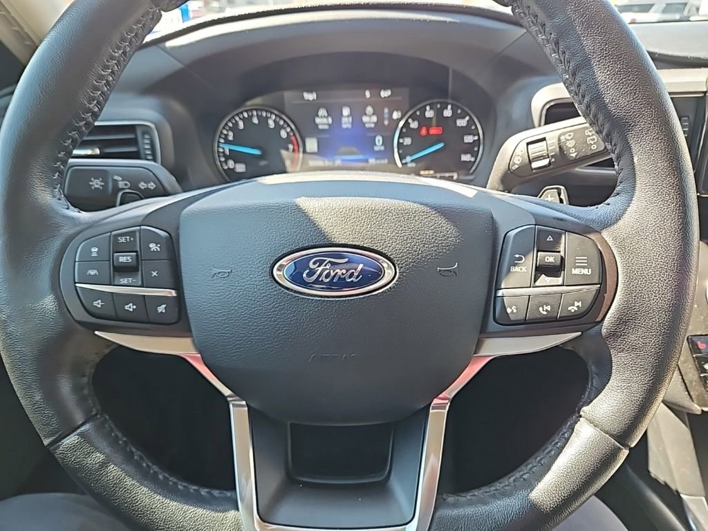 Used 2020 Ford Explorer Limited image 17