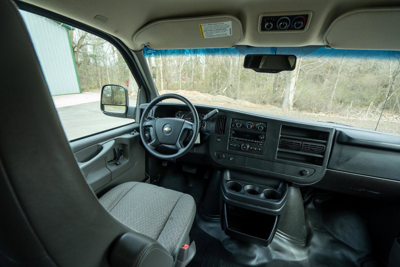 Used 2014 Chevrolet Express 3500 LS image 11