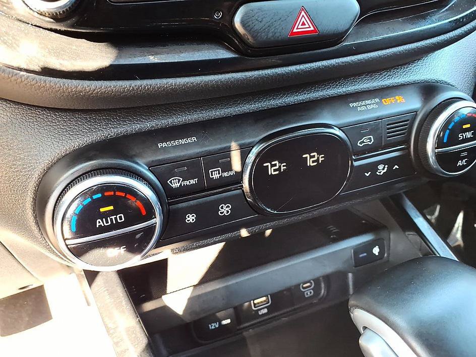 Used 2023 Kia Soul GT-Line FWD image 31