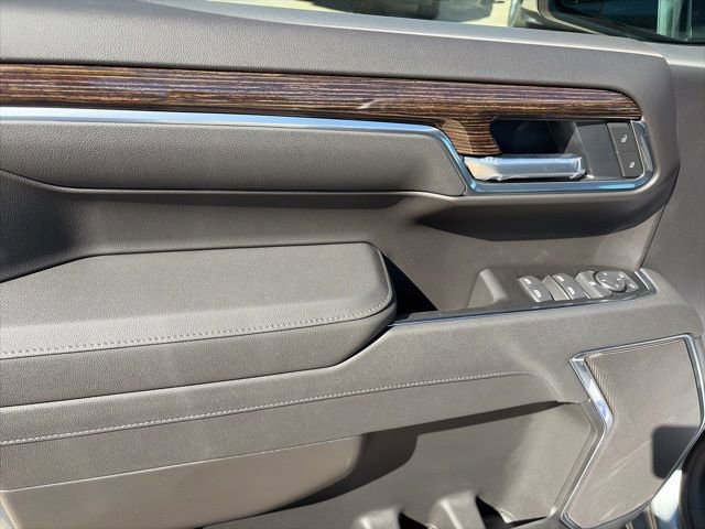 New 2026 GMC Sierra 1500 Elevation image 17