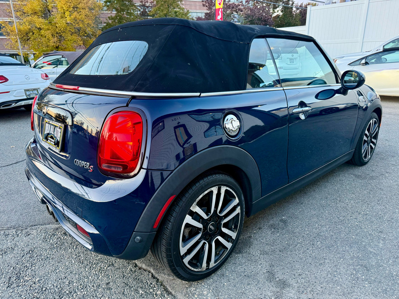 Used 2019 MINI Cooper S image 5