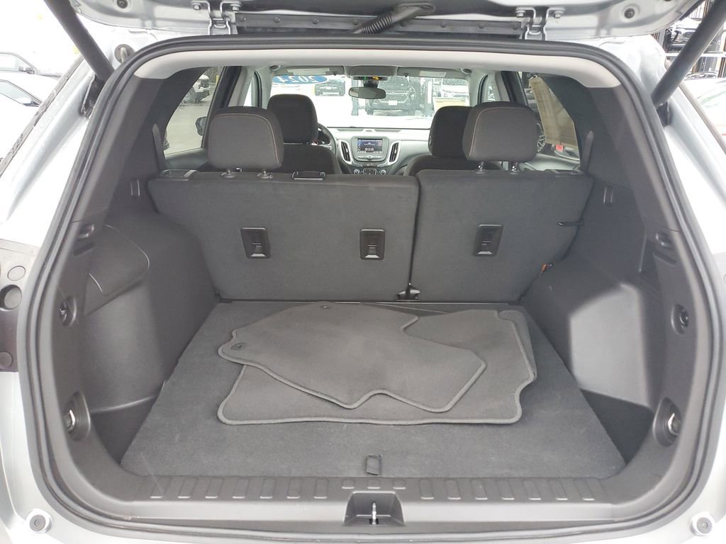 Used 2024 Chevrolet Equinox LT image 9