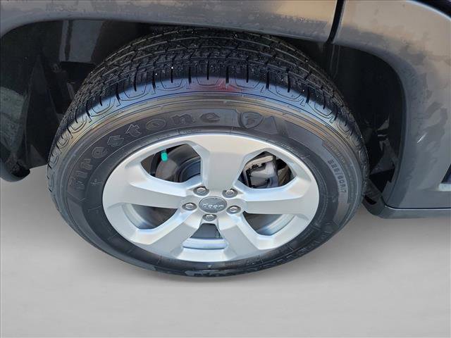 Used 2021 Jeep Compass Latitude w/ Convenience Group FWD image 11