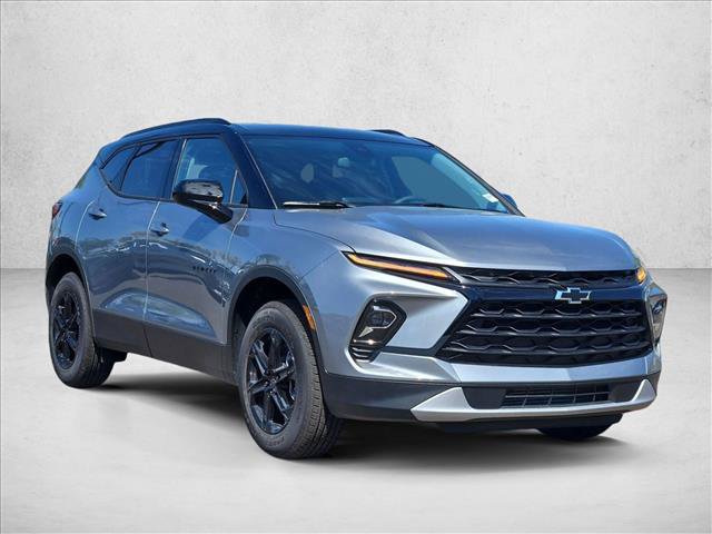New 2026 Chevrolet Blazer LT w/ Midnight/Sport Edition FWD image 7
