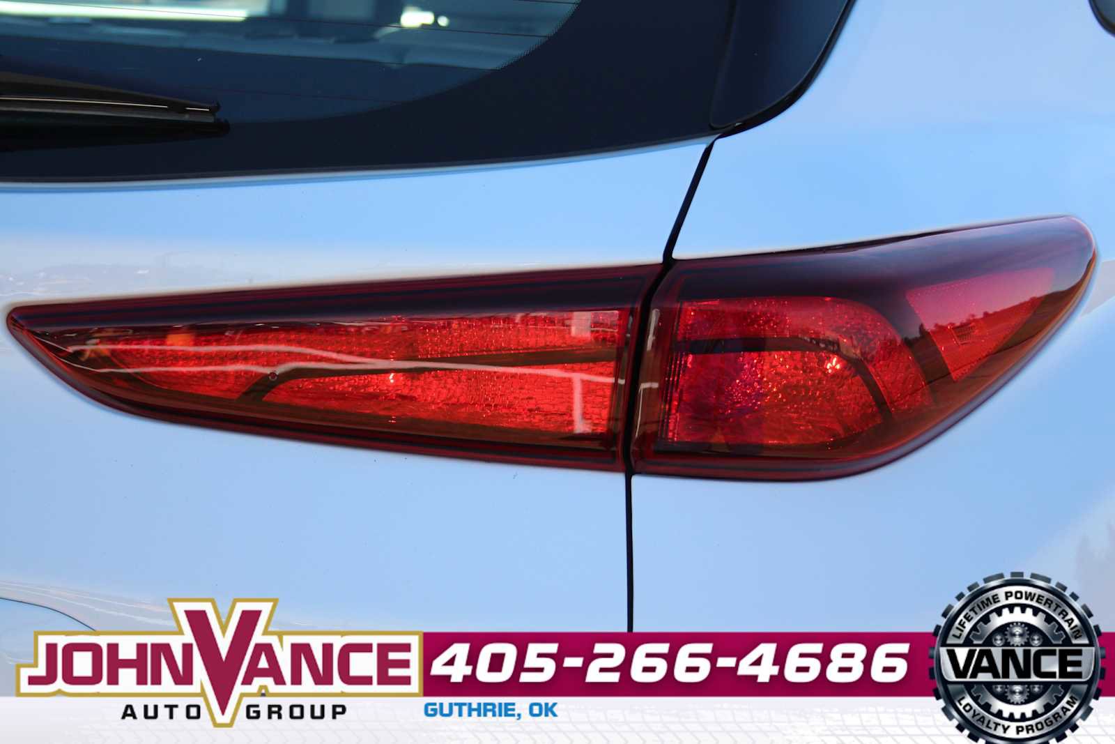 Used 2023 Hyundai Kona SE image 10